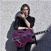 INSEGNANTE DI INGLESE PER TUTTE LE ETÁ E LIVELLI